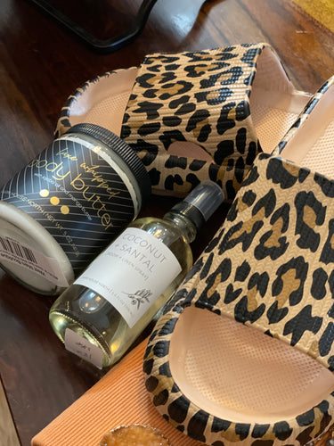 M-Leopard Print Thick Sole Slip On sandals