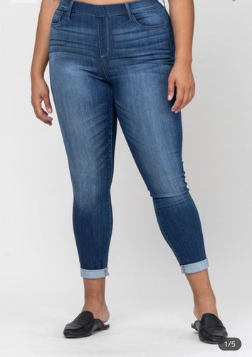 M- Plus Rise Rolled Hem pull on Cello Jeans
