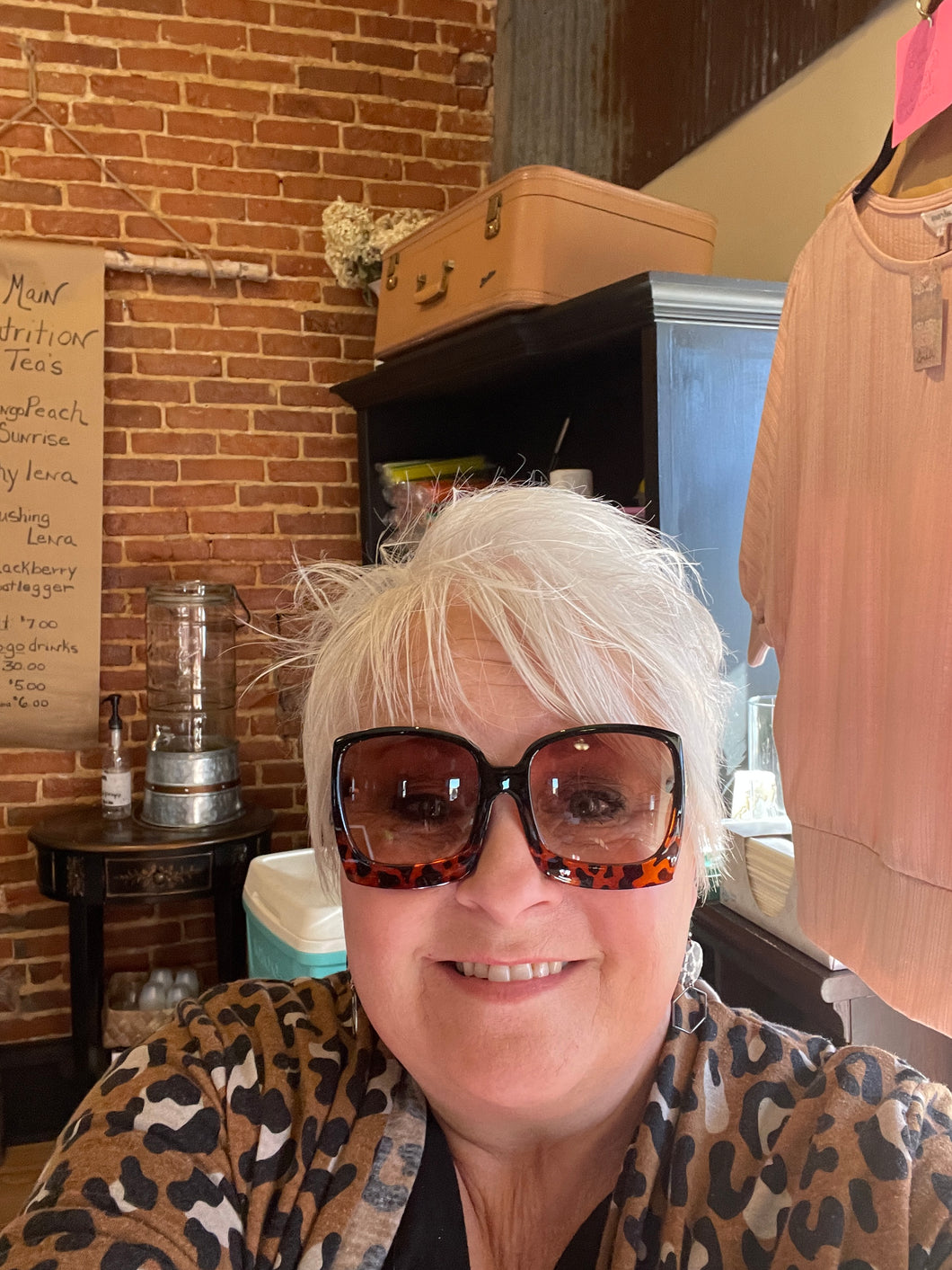 M- Sun glasses leopard