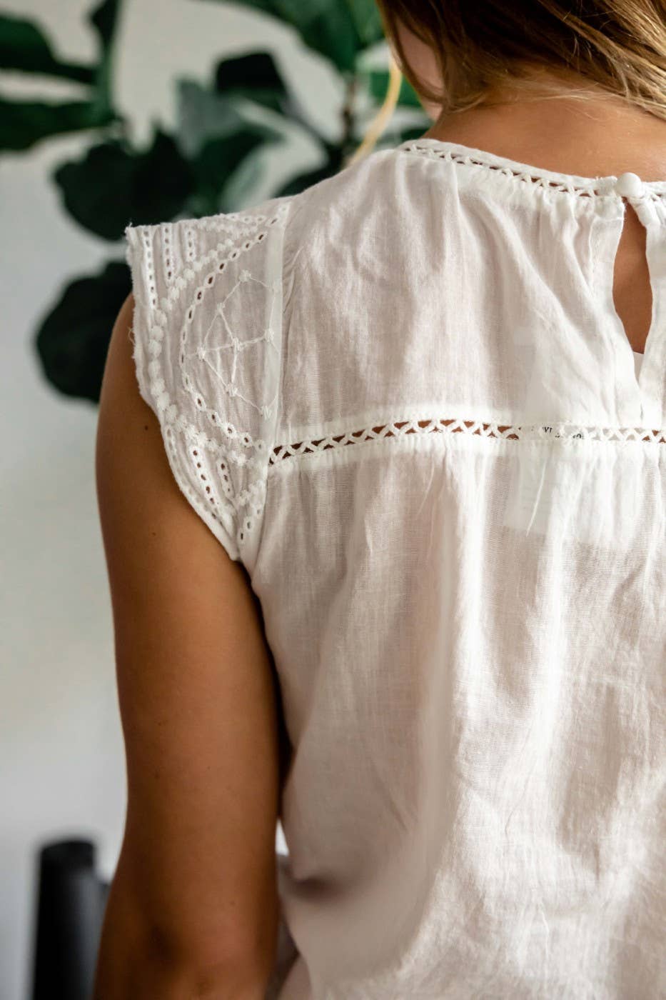 KTNN Studio Inc. - White Langley Casual Blouse